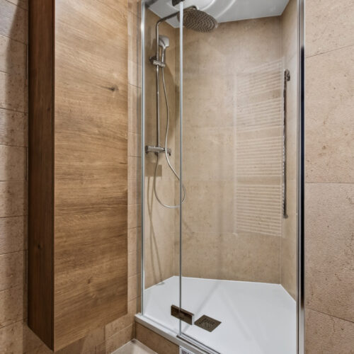 Rénovation Cabine de douche sur mesure et vasque moderne